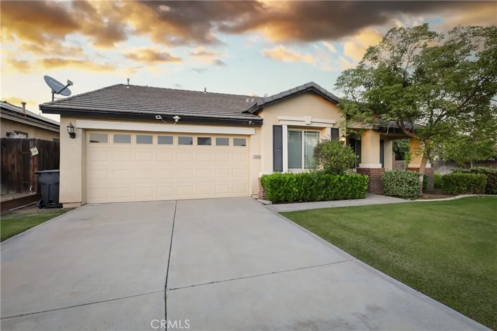 13402 Boyd Lake Drive Bakersfield, CA 93314