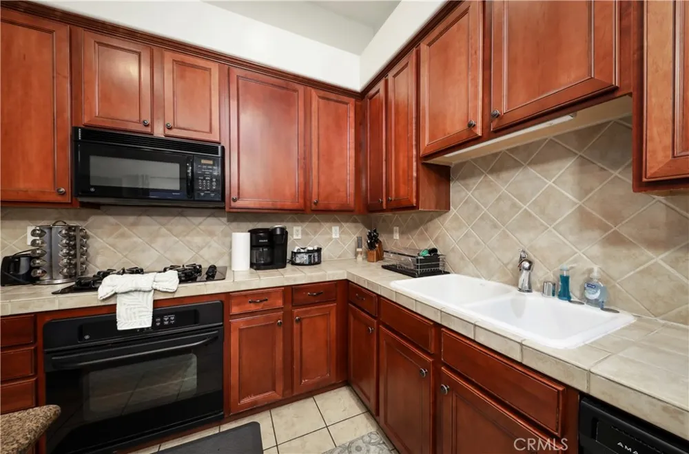 13402 Boyd Lake Drive Bakersfield, CA 93314