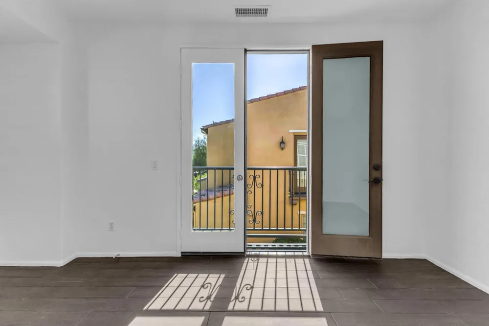 162 Paseo Bravo Palm Desert, CA 92211