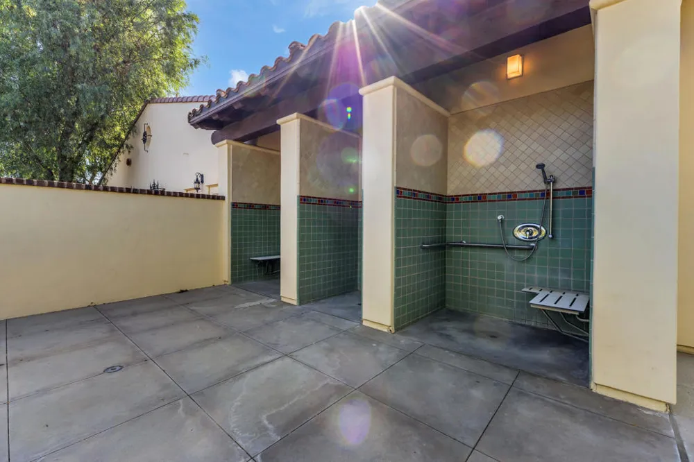 162 Paseo Bravo Palm Desert, CA 92211