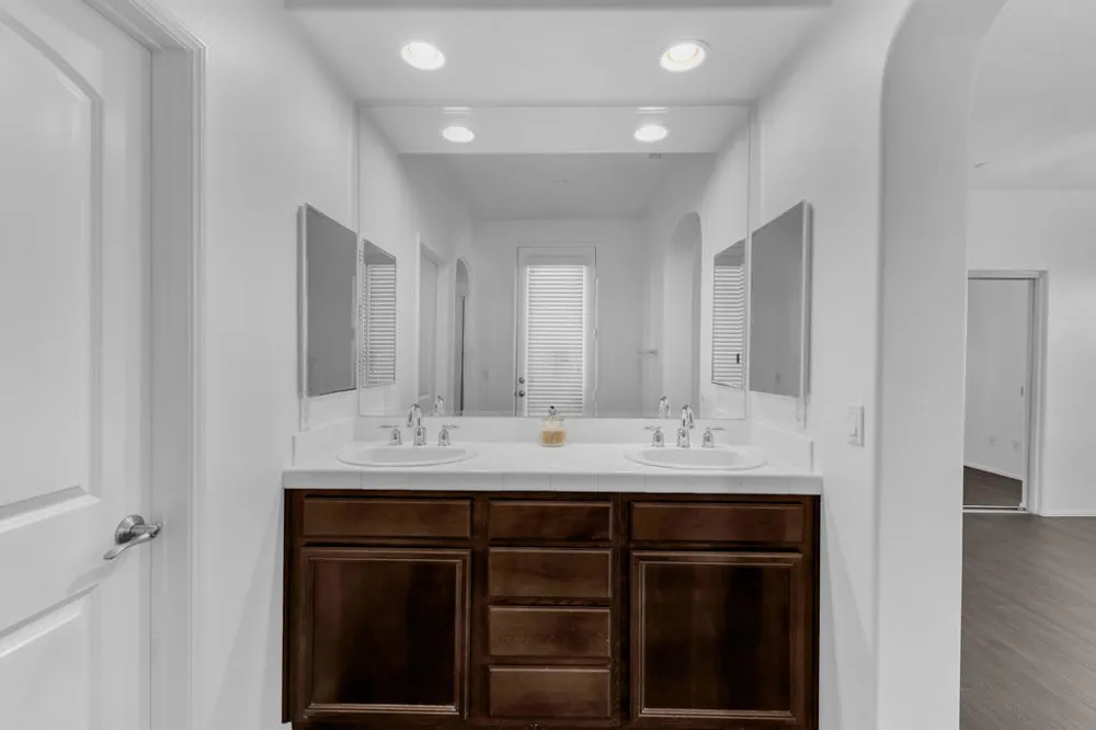 162 Paseo Bravo Palm Desert, CA 92211