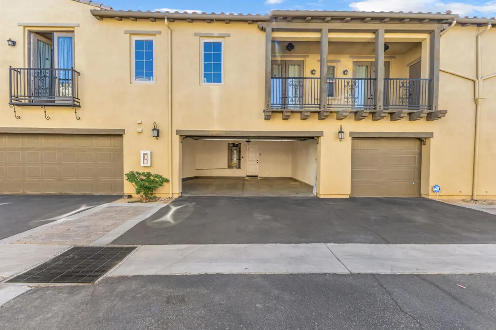 162 Paseo Bravo Palm Desert, CA 92211