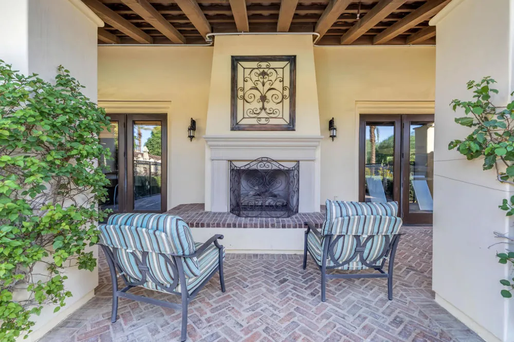 162 Paseo Bravo Palm Desert, CA 92211