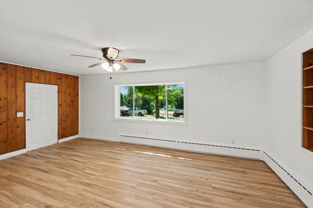 1012 Evergreen Drive White Cloud, MI 49349