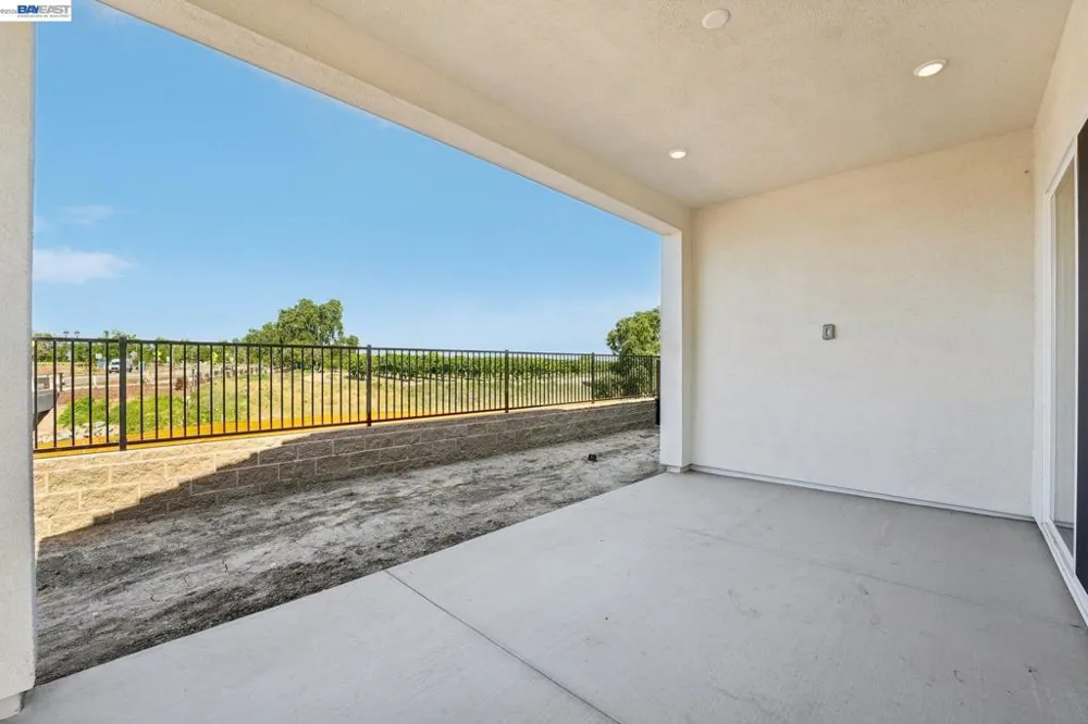 1151 Riverbend Drive Brentwood, CA 94513