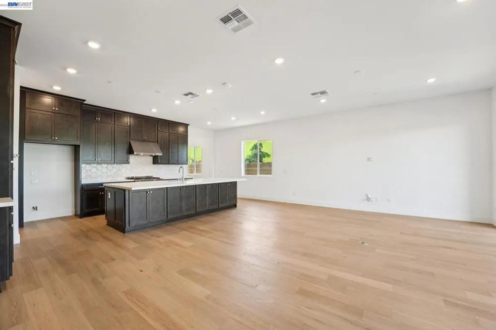1151 Riverbend Drive Brentwood, CA 94513