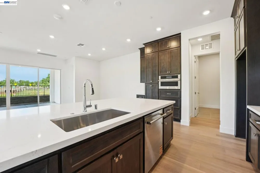 1151 Riverbend Drive Brentwood, CA 94513