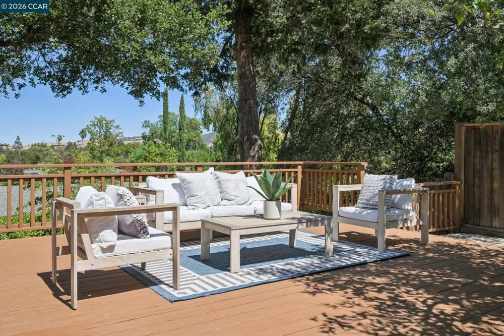 2858 Fyne Dr Walnut Creek, CA 94598