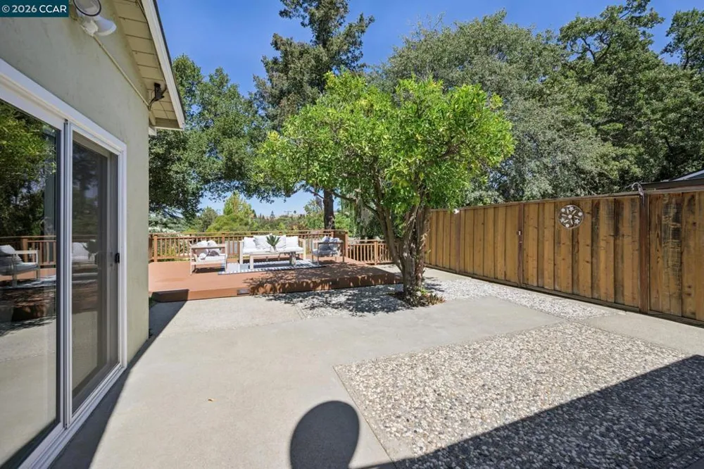 2858 Fyne Dr Walnut Creek, CA 94598
