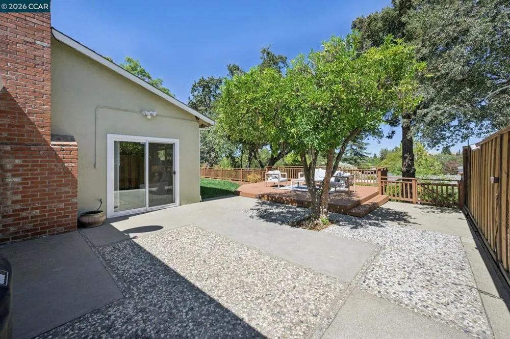2858 Fyne Dr Walnut Creek, CA 94598