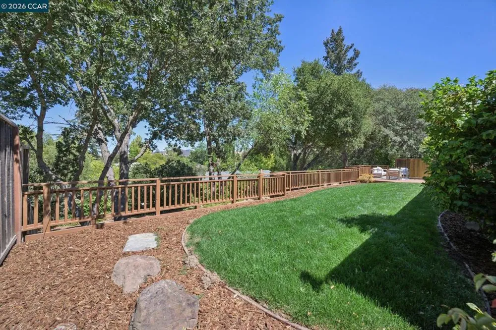 2858 Fyne Dr Walnut Creek, CA 94598