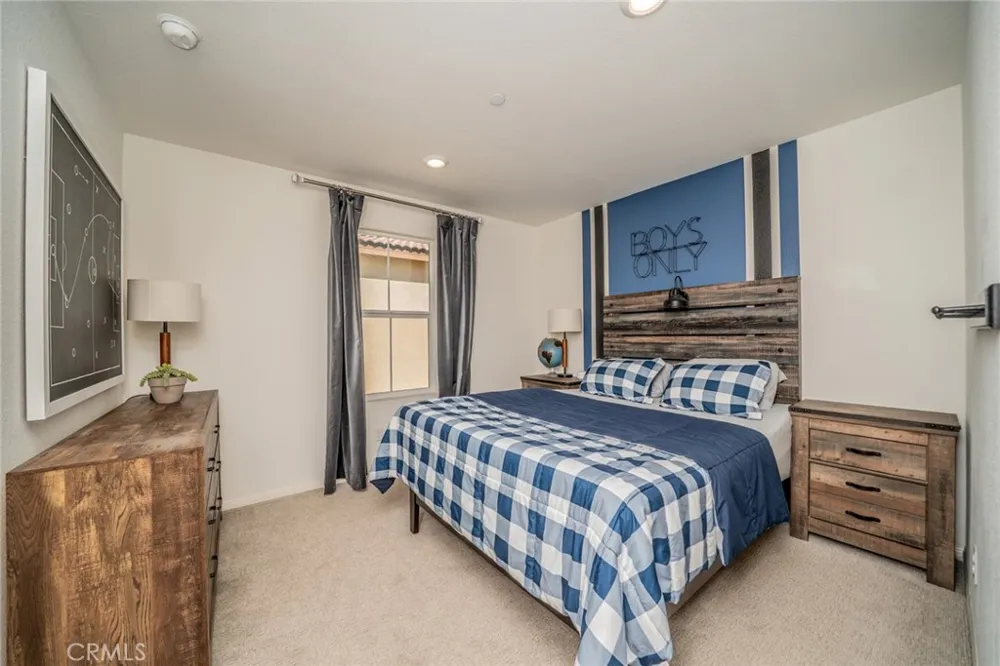 1617 Honeysuckle Place Upland, CA 91784
