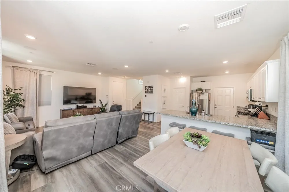 1617 Honeysuckle Place Upland, CA 91784