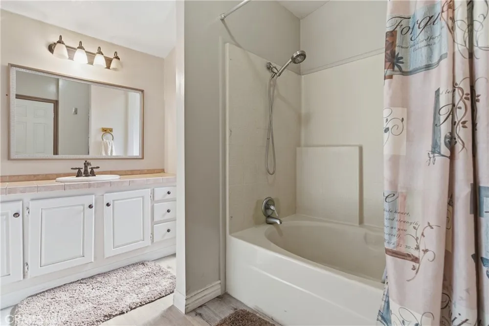 777 S Temescal Street #53 Corona, CA 92879