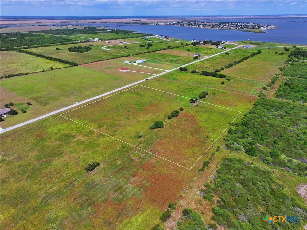 5 Sunrise Bay Drive Port Lavaca, TX 77979