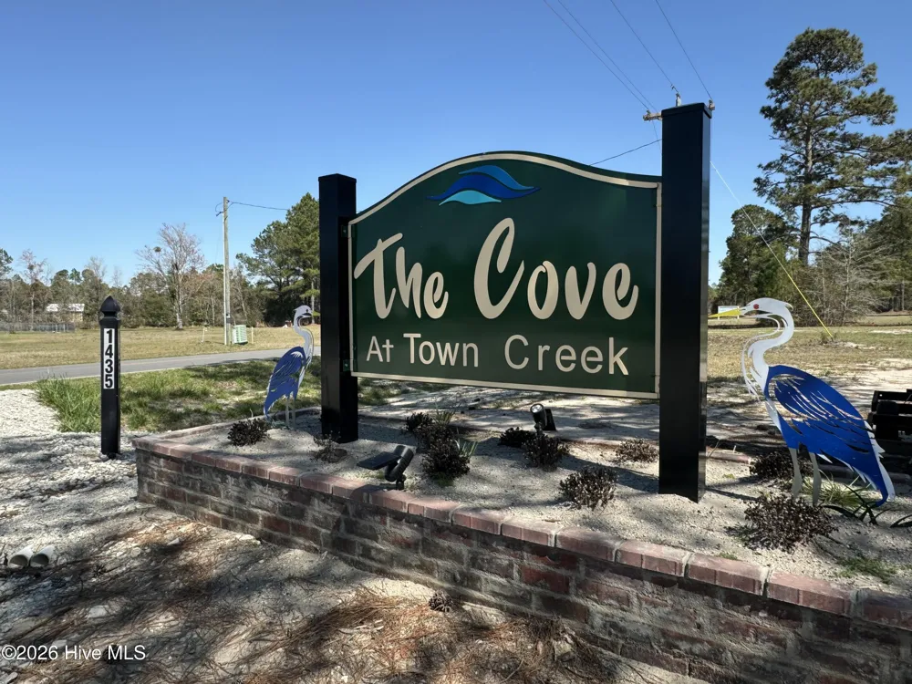 304 The Cove Lane NE Leland, NC 28451