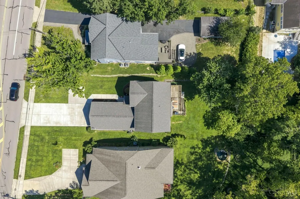 7549 Cooper Road Montgomery, OH 45242