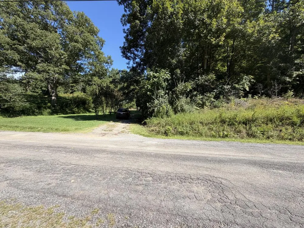 34.98 Hall Road Turtletown, TN 37391