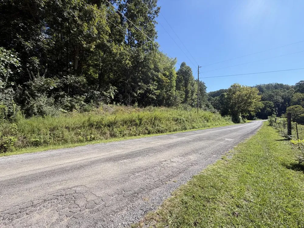 34.98 Hall Road Turtletown, TN 37391