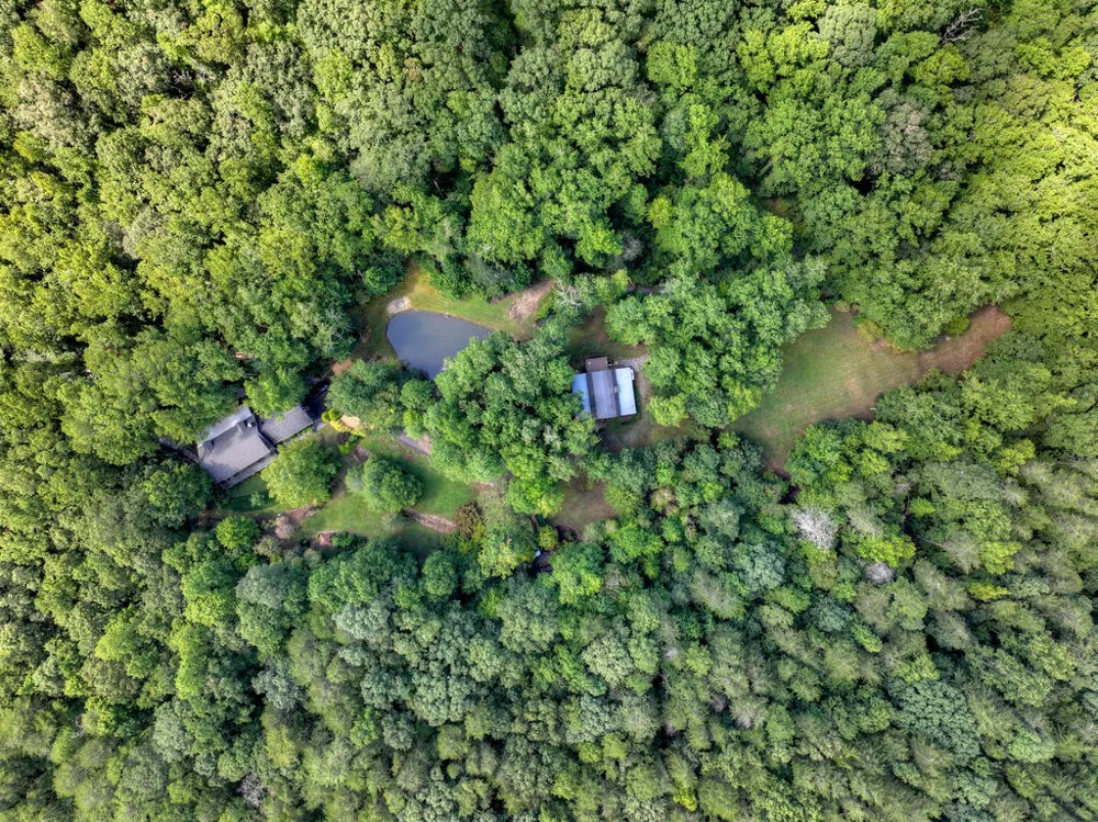 606 Johntown Rd Ellijay, GA 30536