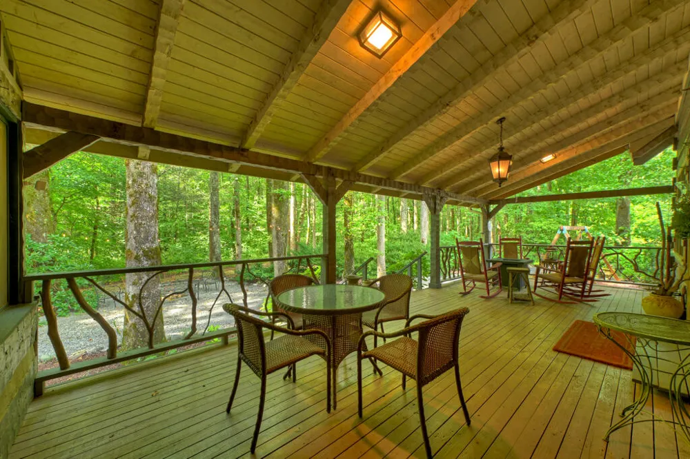 606 Johntown Rd Ellijay, GA 30536