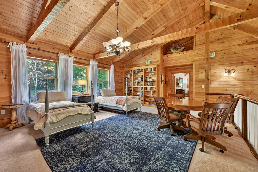 606 Johntown Rd Ellijay, GA 30536