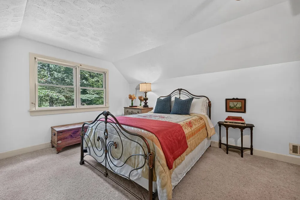 606 Johntown Rd Ellijay, GA 30536