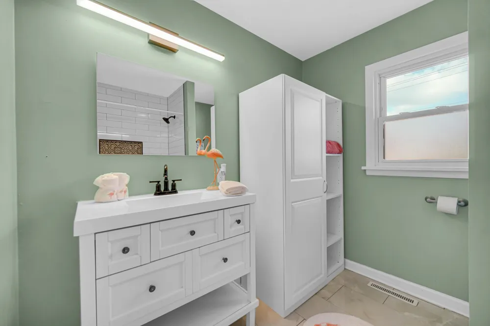 519 E North Street Crown Point, IN 46307