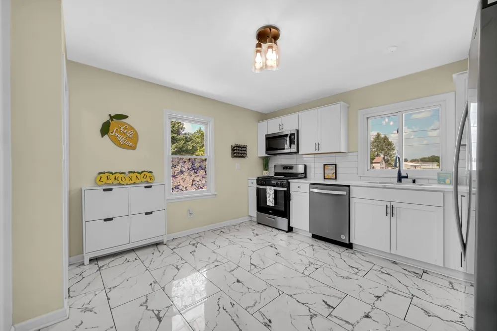 519 E North Street Crown Point, IN 46307