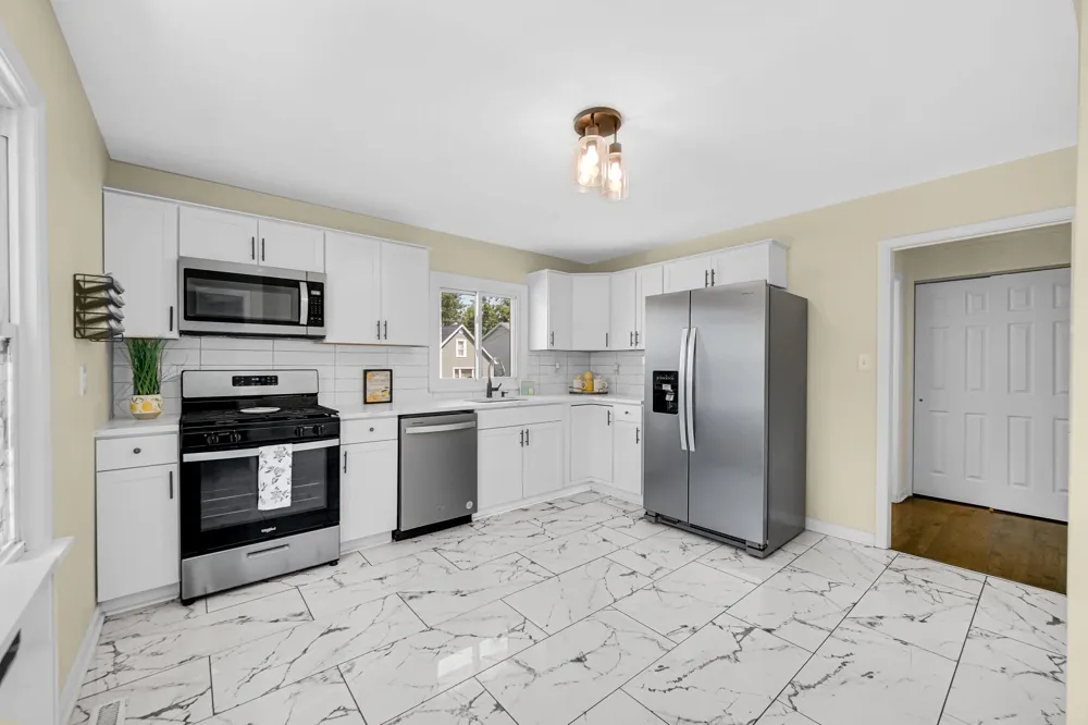 519 E North Street Crown Point, IN 46307