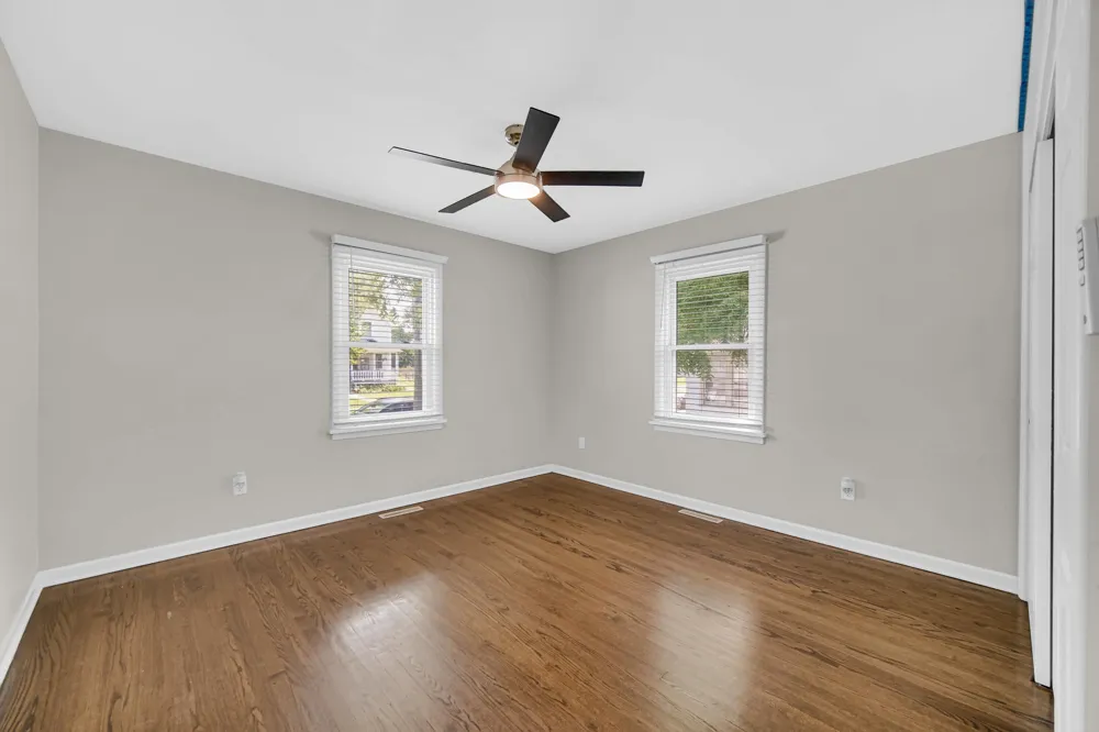 519 E North Street Crown Point, IN 46307
