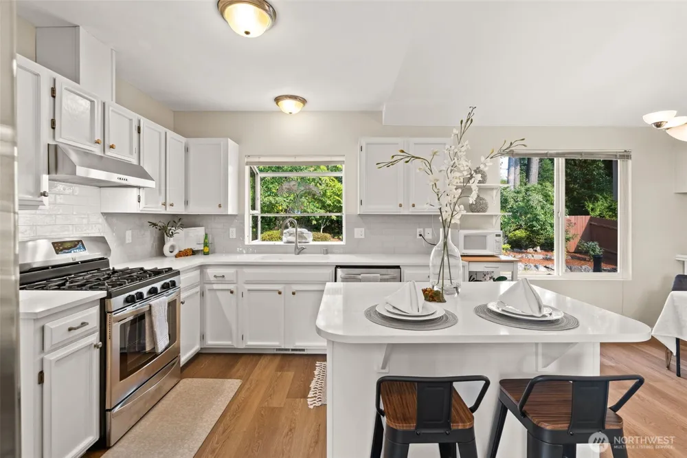 13730 Connor Loop NW Silverdale, WA 98383