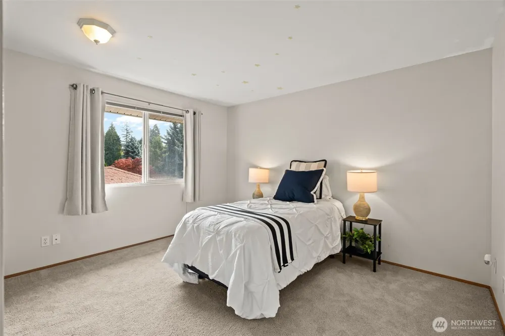 13730 Connor Loop NW Silverdale, WA 98383