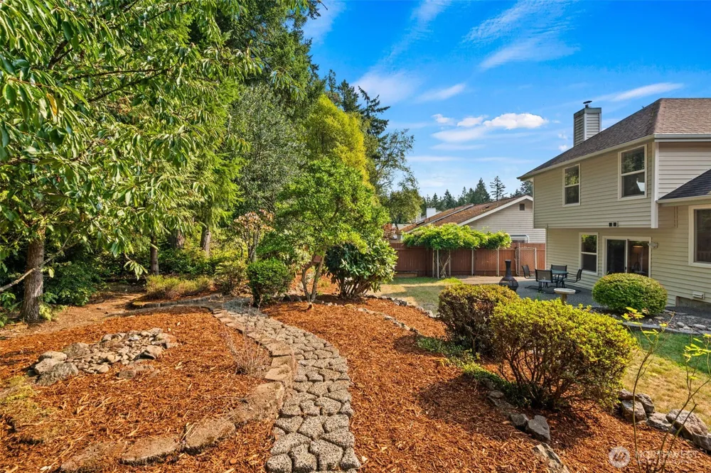 13730 Connor Loop NW Silverdale, WA 98383