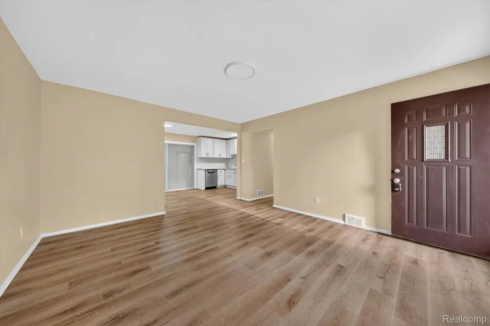 1608 Gloria Street Westland City, MI 48186
