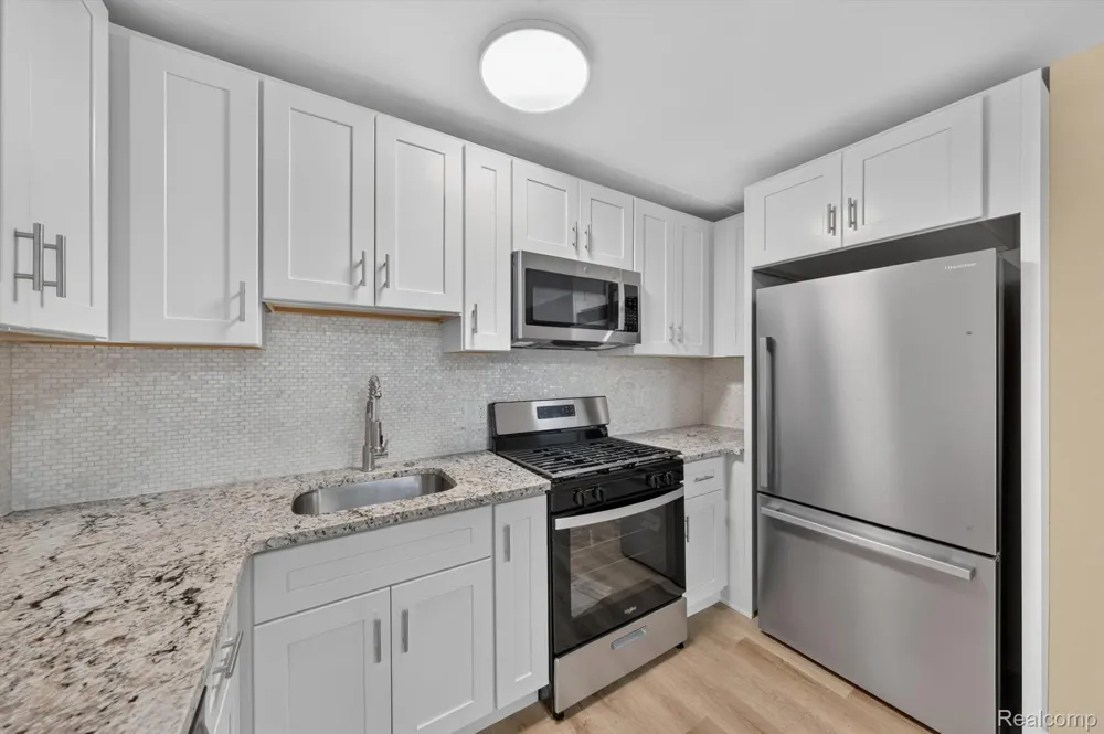 1608 Gloria Street Westland City, MI 48186