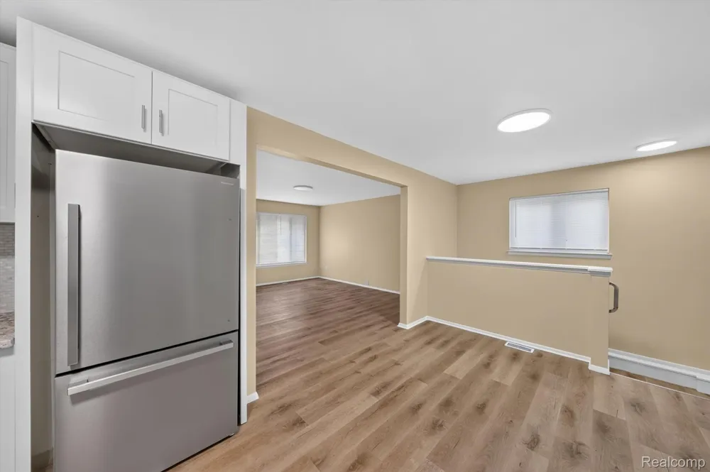 1608 Gloria Street Westland City, MI 48186