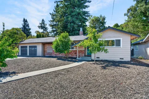 3450 Cypress Way