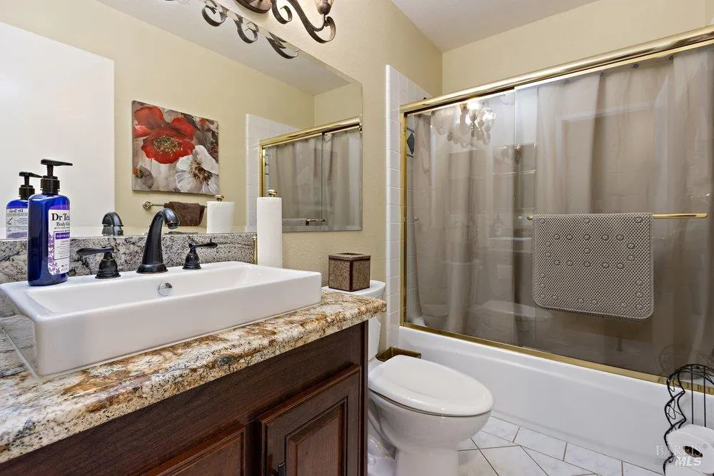 161 Clayton Court Vallejo, CA 94591
