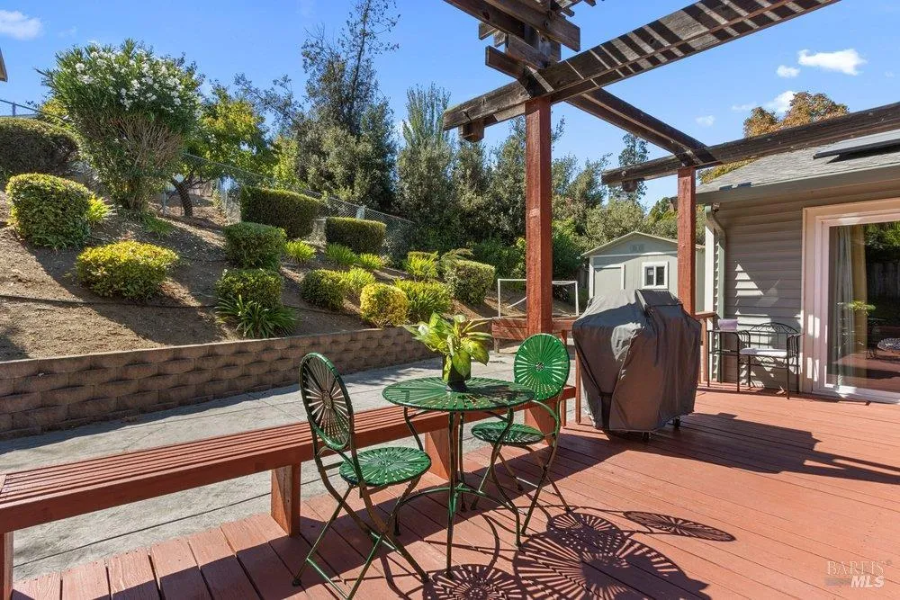 161 Clayton Court Vallejo, CA 94591