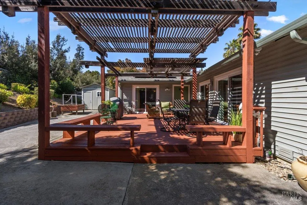 161 Clayton Court Vallejo, CA 94591