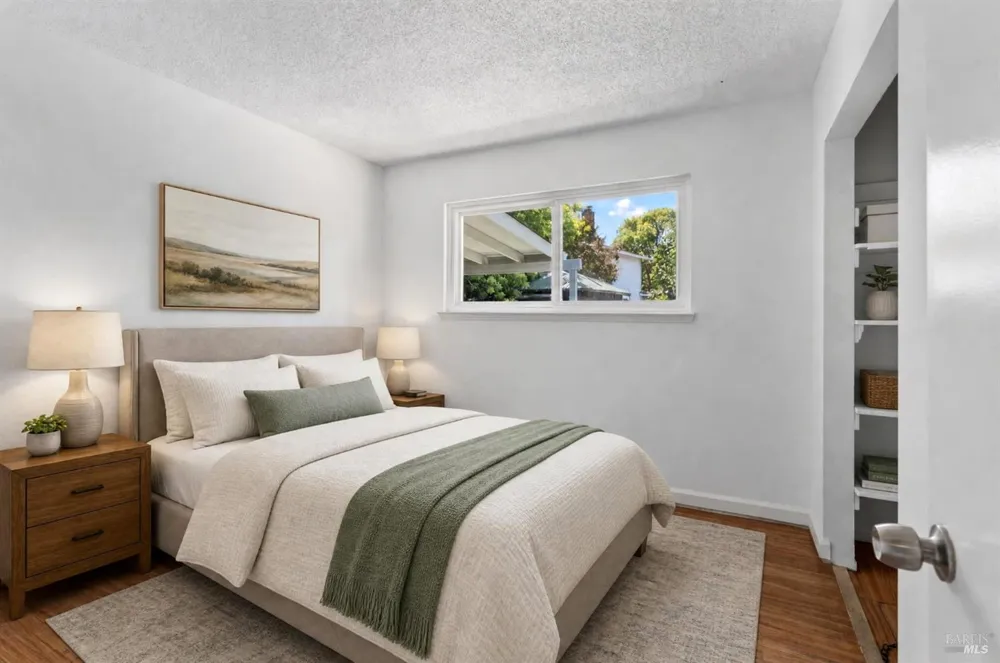 922 Cottonwood Court Petaluma, CA 94954