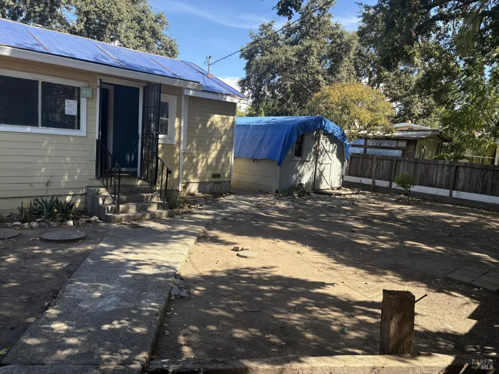 895 Solano Avenue Sonoma, CA 95476