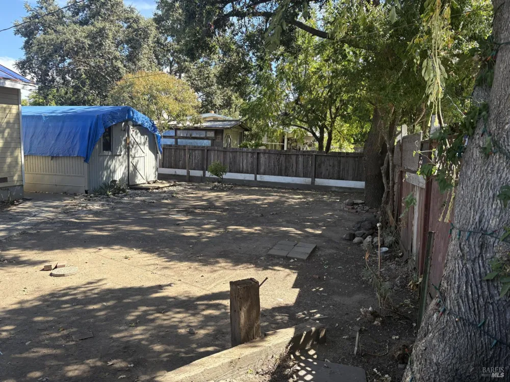 895 Solano Avenue Sonoma, CA 95476