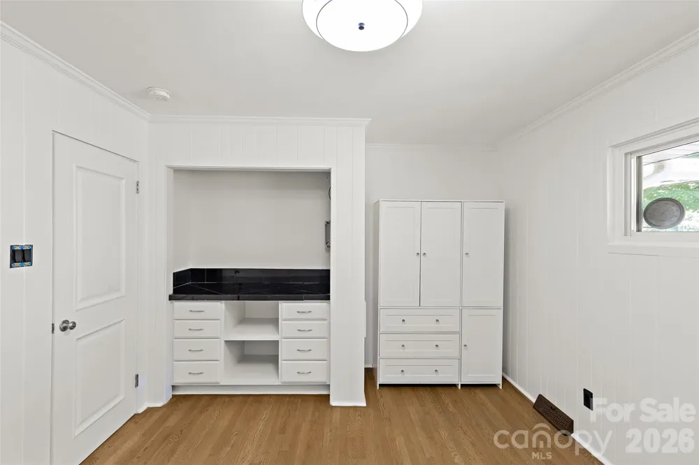 1222 Burtonwood Circle Charlotte, NC 28212