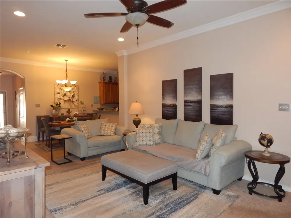 5540 Oso Parkway #4 Corpus Christi, TX 78413