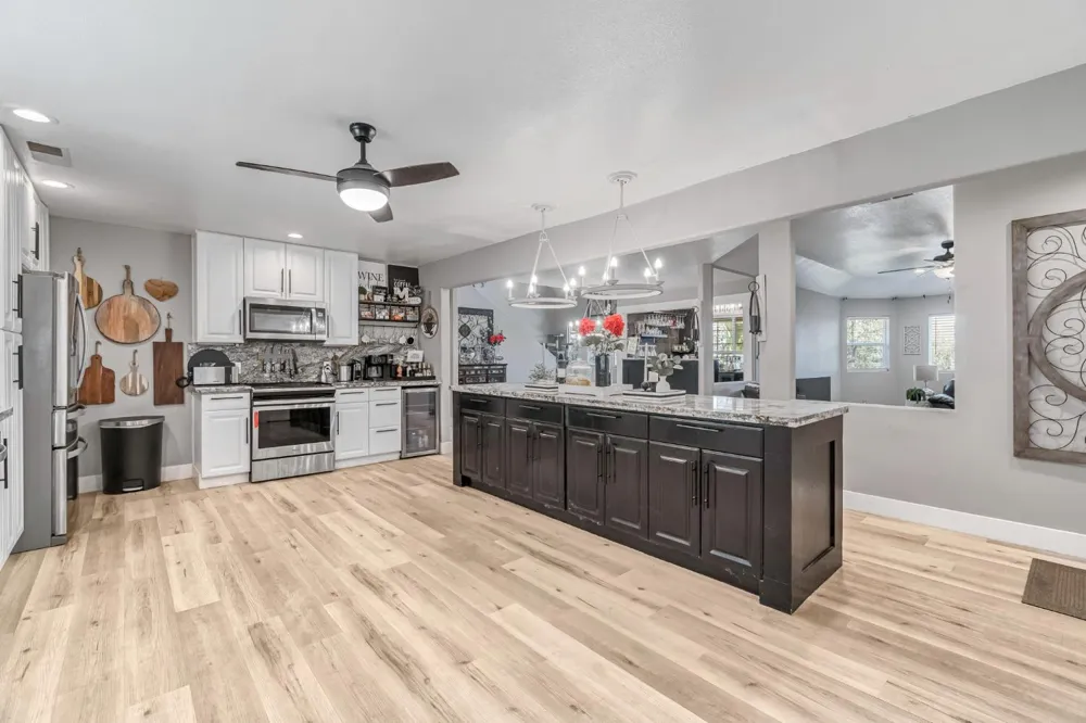33686 NE Global Place Coarsegold, CA 93614