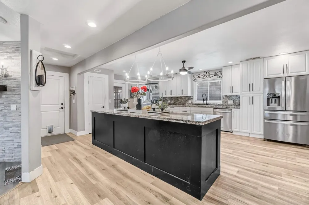 33686 NE Global Place Coarsegold, CA 93614