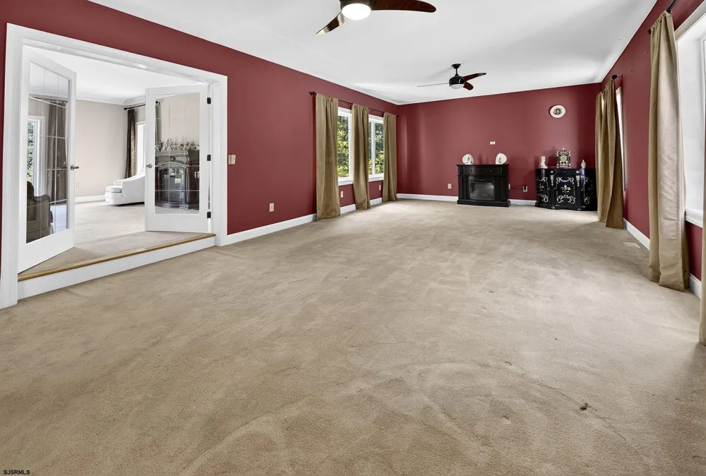 822 E Harlequin Dr Galloway Township, NJ 08205