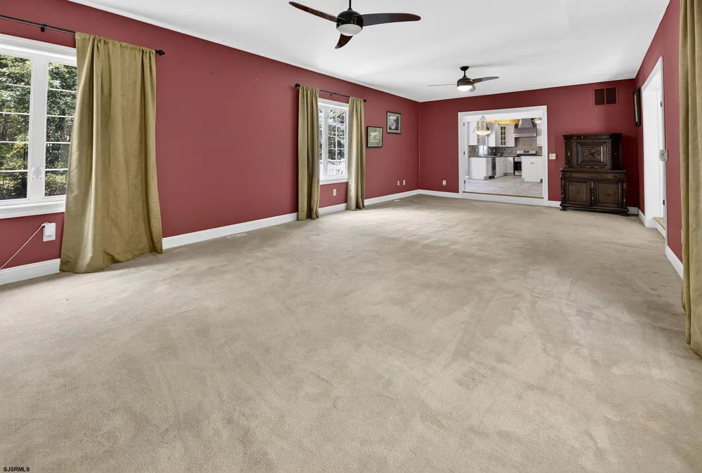 822 E Harlequin Dr Galloway Township, NJ 08205